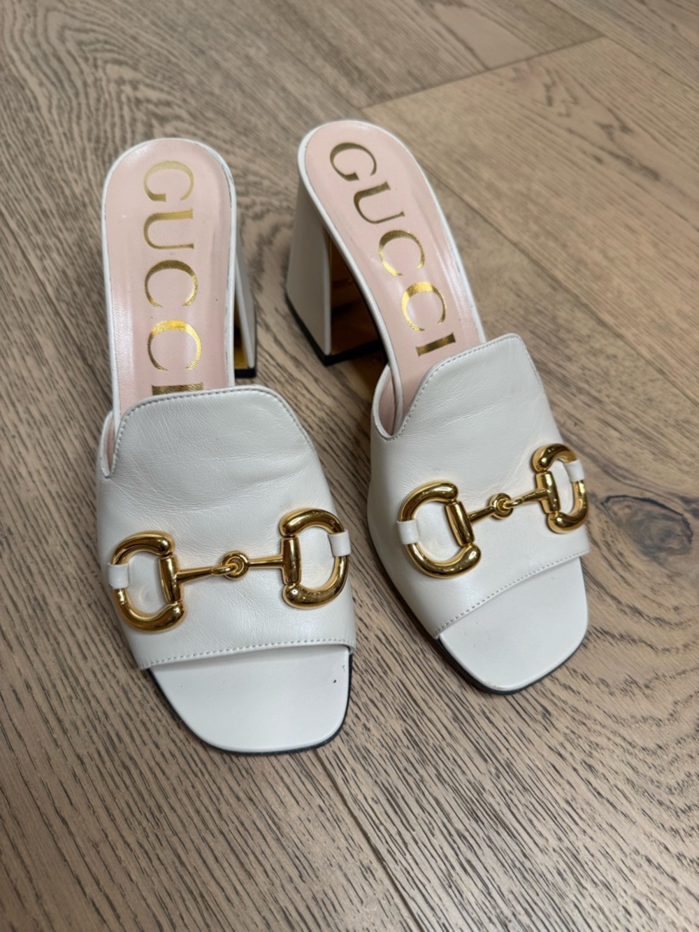 Gucci Horsebit block heel slide sandals with Gold Hardware - Picture 5 of 6